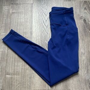 Lululemon Women’s  Blue Leggings Size 6